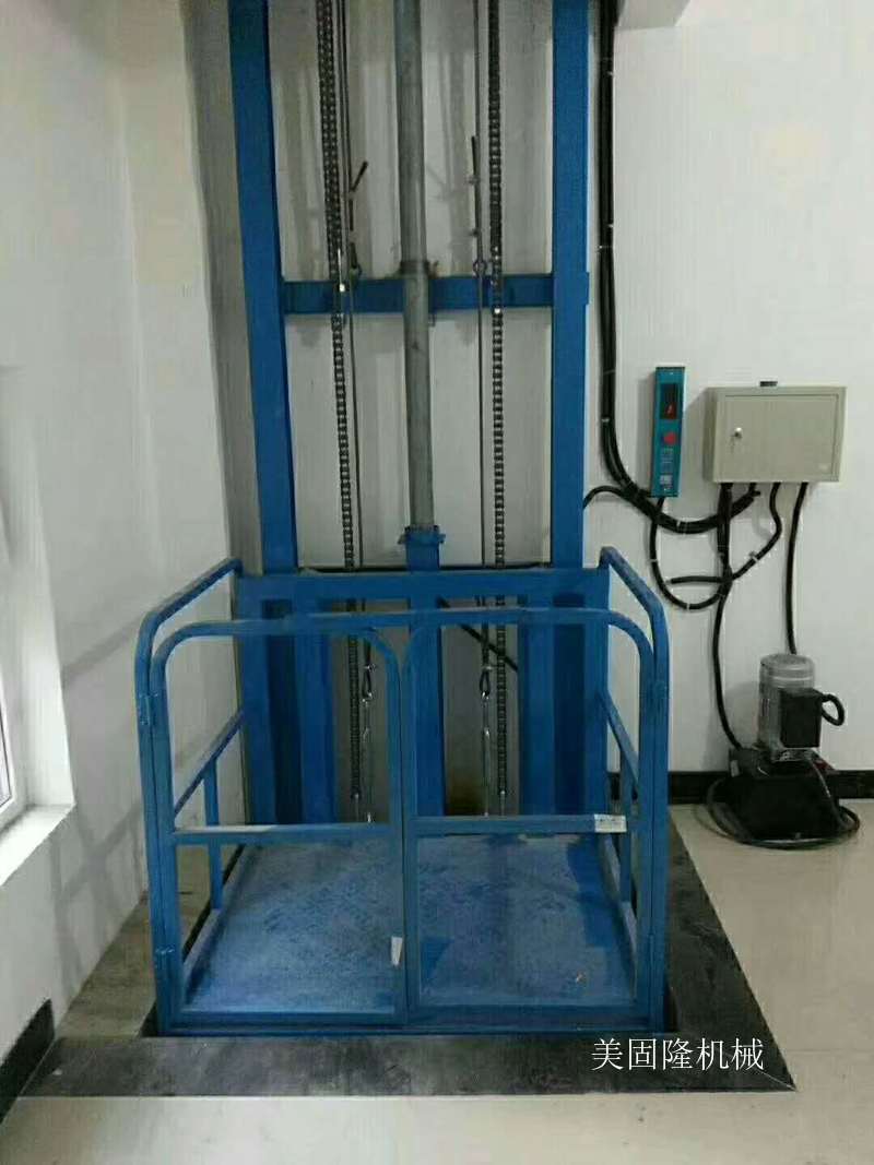 武威单臂导轨式升降机厂家